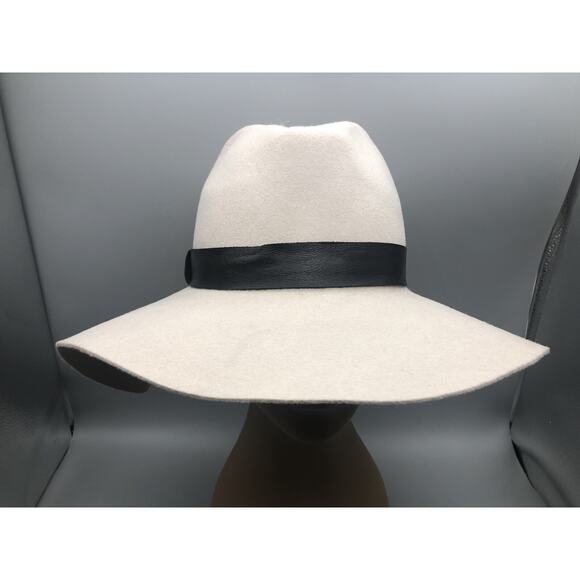 MSRP $133 Women’s Hat Attack Ava Felted 100% Wool Hat Beige Size O/S USA *READ main image 4